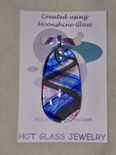 Load image into Gallery viewer, Hot Glass Jewelry Pendants