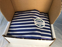 Load image into Gallery viewer, Peace & Love Gift Box